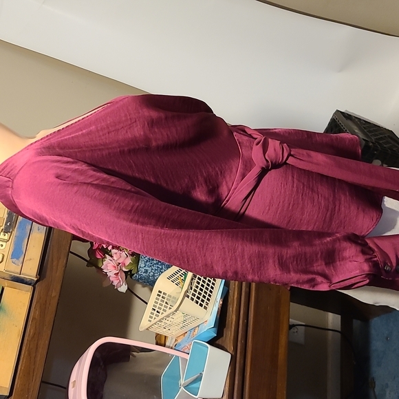 MOULINETTE SOEURS ANTHROPOLOGIE Wine Wrap Blouse - Picture 4 of 7